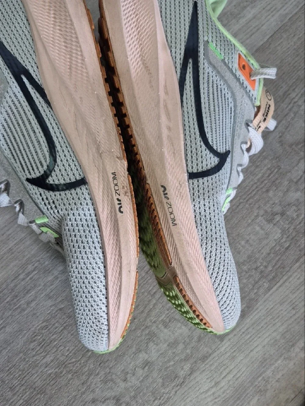 Nike Men’s Air ZOOM Running Sneakers in Light Gray, Lime and Orange